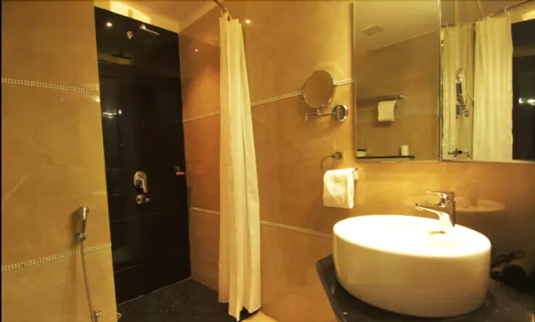 Imagen de la habitación del Hotel Costa River. Foto 13