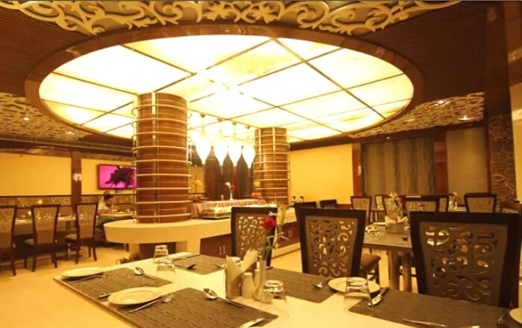 Imagen del bar/restaurante del Hotel Costa River. Foto 5