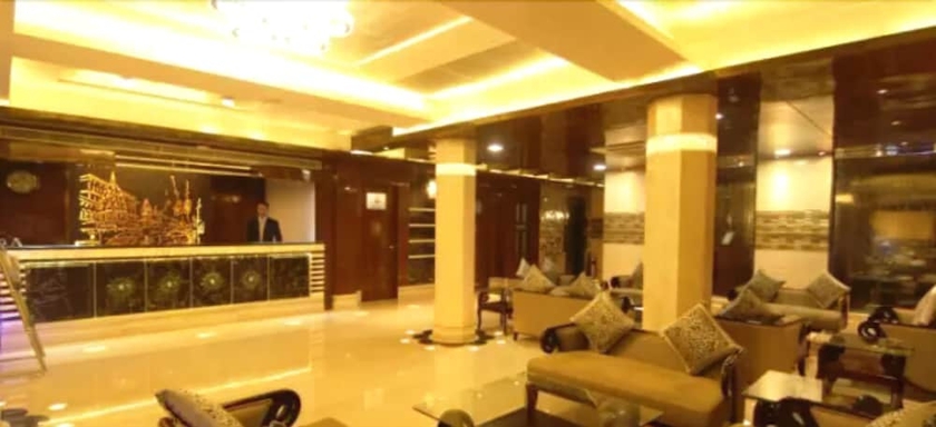 Imagen del bar/restaurante del Hotel Costa River. Foto 9