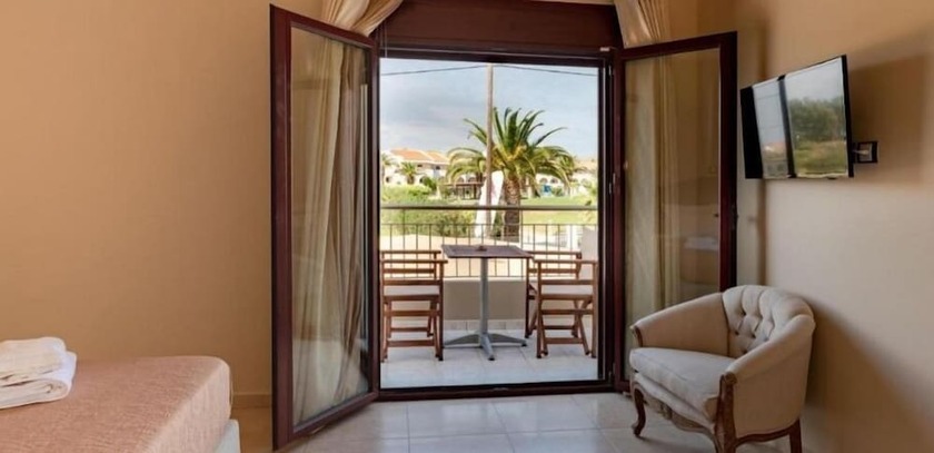 Imagen general del Hotel Costa Rossa -Adults Only. Foto 2