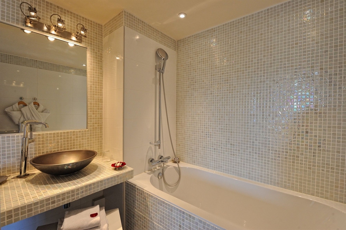 Imagen de la habitación del Hotel Costa Salina. Foto 4