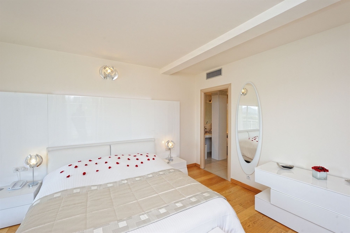 Imagen de la habitación del Hotel Costa Salina. Foto 5