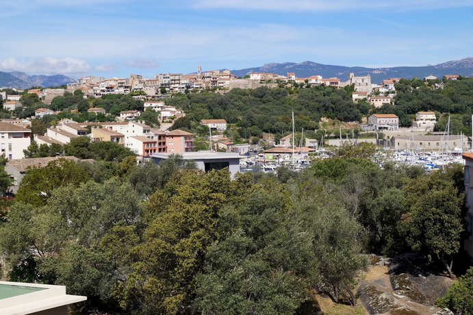 Imagen de la habitación del Hotel Costa Salina. Foto 10