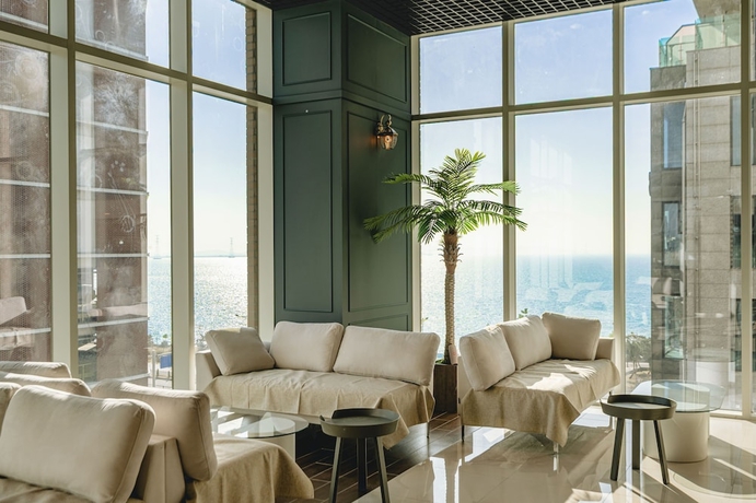 Imagen de los interiores del Hotel Costa Siheung Geobuksum. Foto 14