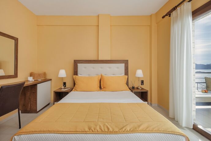 Imagen de la habitación del Hotel Costa Smeralda. Foto 18