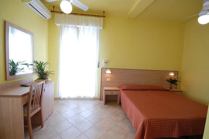 Imagen de la habitación del Hotel Costa Verde, Cervia. Foto 15
