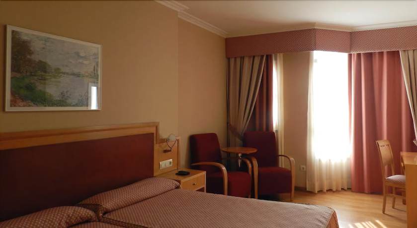 Imagen de la habitación del Hotel Costa Verde, Oia. Foto 4