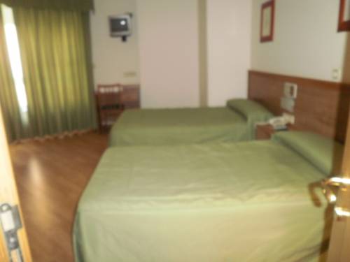 Imagen de la habitación del Hotel Costa Verde, Ponteceso. Foto 4