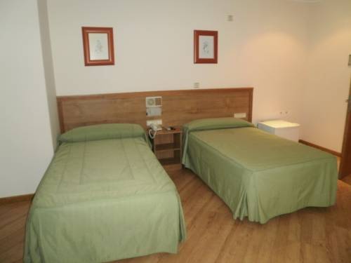 Imagen de la habitación del Hotel Costa Verde, Ponteceso. Foto 5