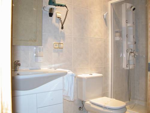 Imagen de la habitación del Hotel Costa Verde, Ponteceso. Foto 16