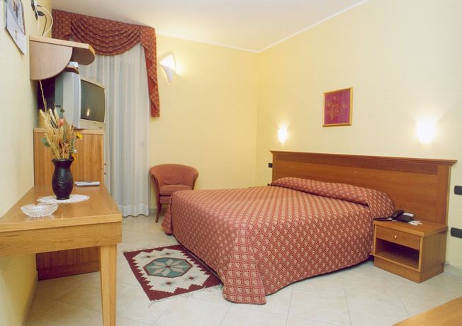 Imagen de la habitación del Hotel Costa d\'Oro. Foto 14