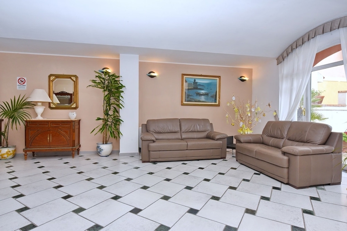 Imagen de los interiores del Hotel Costa d\'Oro. Foto 19