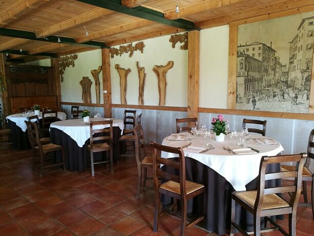 Imagen general del Hotel Costa degli Ulivi, Mazzurega. Foto 4