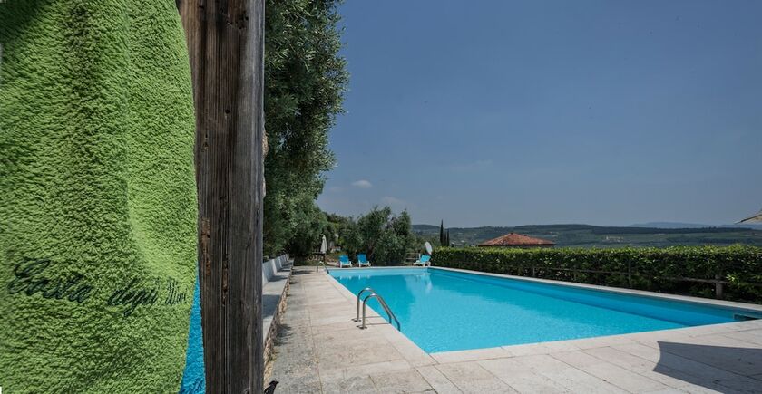 Imagen general del Hotel Costa degli Ulivi, Mazzurega. Foto 16