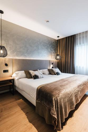 Imagen general del Hotel Costabella, Girona. Foto 4