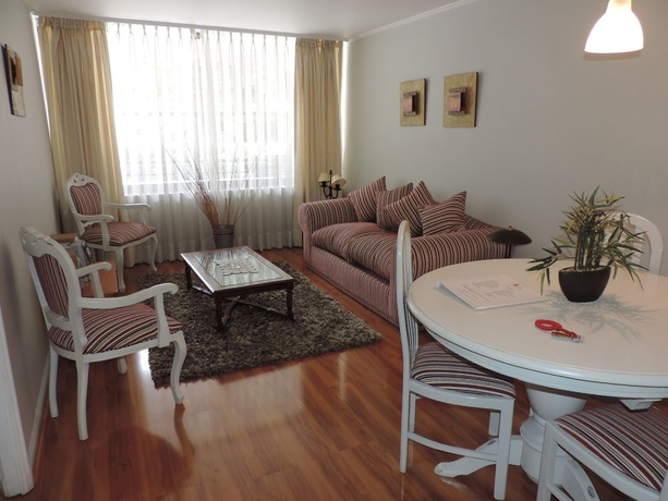 Imagen de los interiores del Hotel Costanera Apart. Foto 10