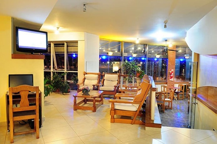 Imagen de los interiores del Hotel Costanera, VILLA CARLOS PAZ. Foto 13