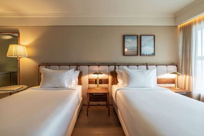 Imagen de la habitación del Hotel Costanero Montevideo- Mgallery. Foto 13