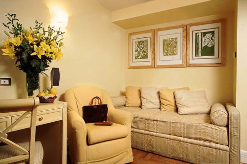 Imagen de la habitación del Hotel Costantinopoli 104. Foto 7