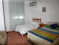 Imagen de la habitación del Hotel Costas. Foto 2