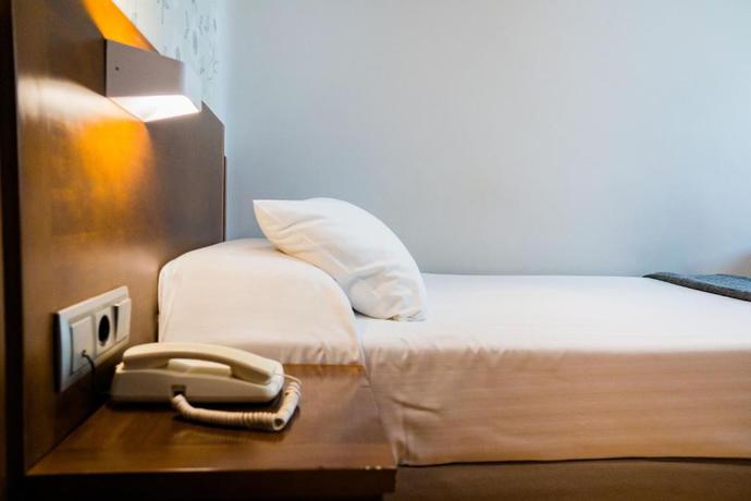 Imagen general del Hotel Costasol. Foto 12