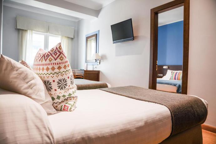 Imagen general del Hotel Costasol. Foto 17