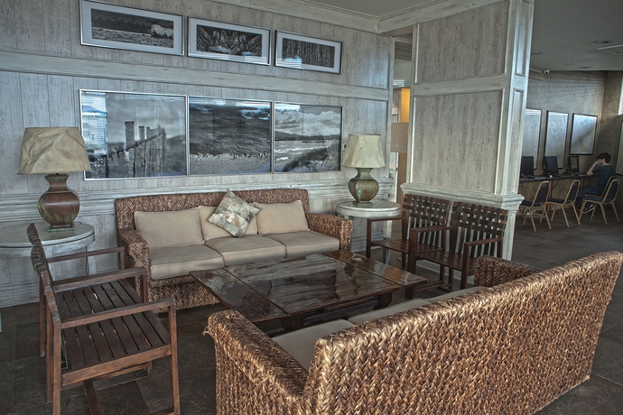 Imagen de los interiores del Hotel Costaustralis. Foto 15