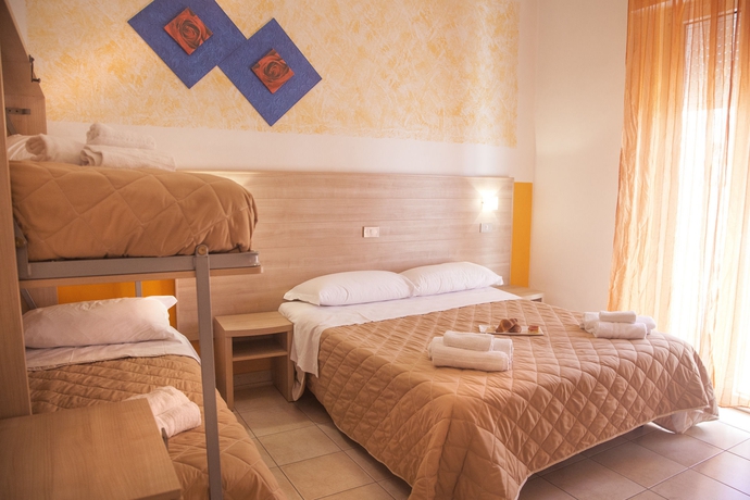 Imagen de la habitación del Hotel Costazzurra. Foto 3