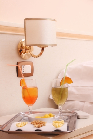 Imagen de la habitación del Hotel Costazzurra Museum and Spa. Foto 6