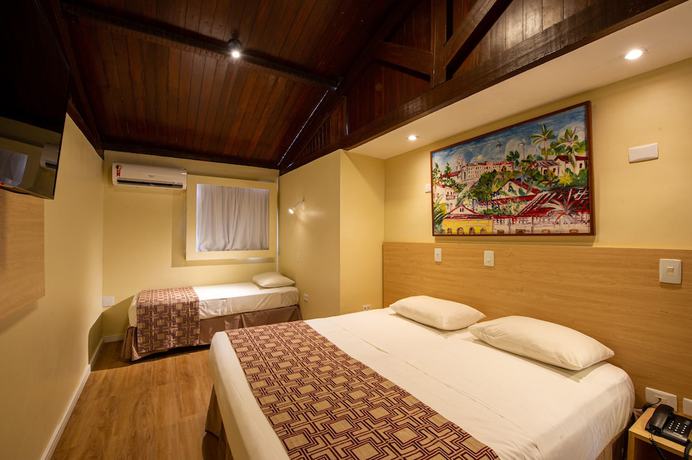 Imagen de la habitación del Hotel Costeiro. Foto 16