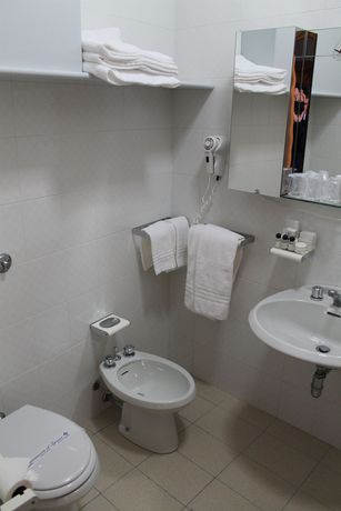 Imagen de los interiores del Hotel Costellazioni. Foto 15