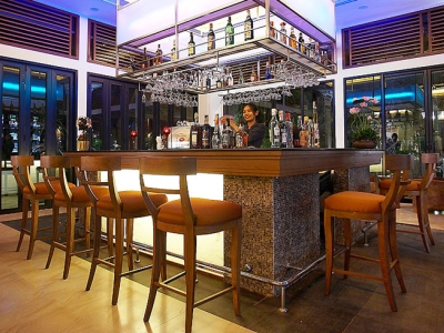 Imagen del bar/restaurante del Hotel Cosy Beach. Foto 3