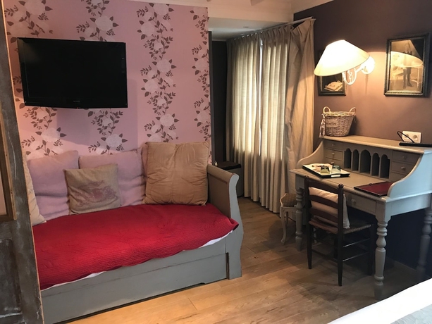 Imagen de la habitación del Hotel Cosy, Bouillon. Foto 6