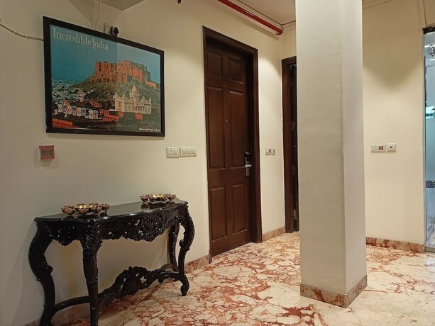 Imagen general del Hotel Cosy Grand. Foto 12