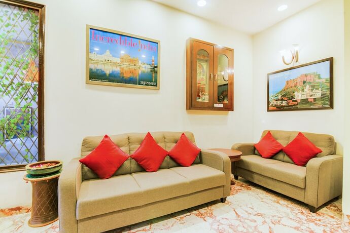 Imagen de los interiores del Hotel Cosy Grand. Foto 39