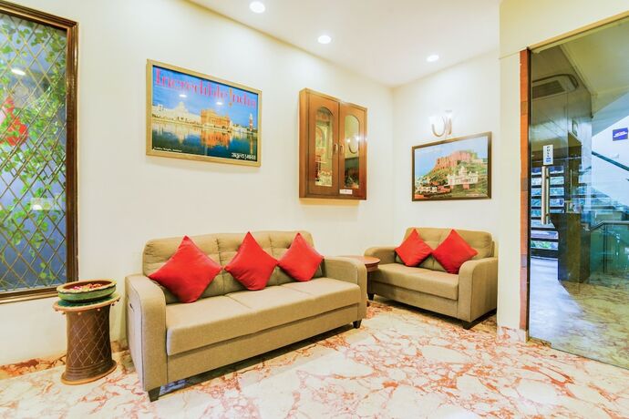 Imagen de los interiores del Hotel Cosy Grand. Foto 40