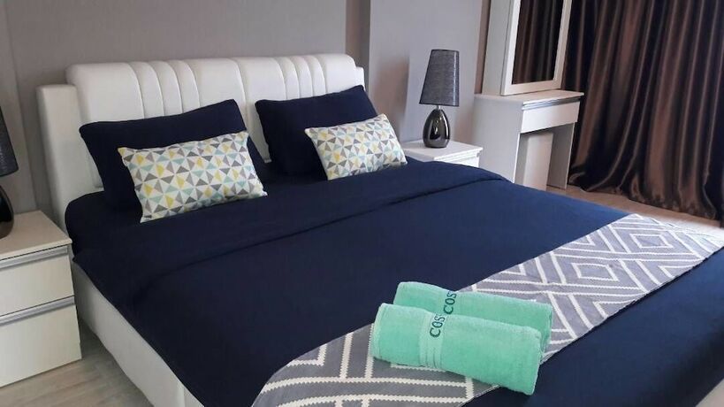 Imagen de la habitación del Hotel Cosy Suite. Foto 22