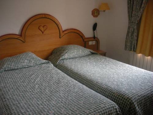 Imagen de la habitación del Hotel Cote Brune. Foto 8
