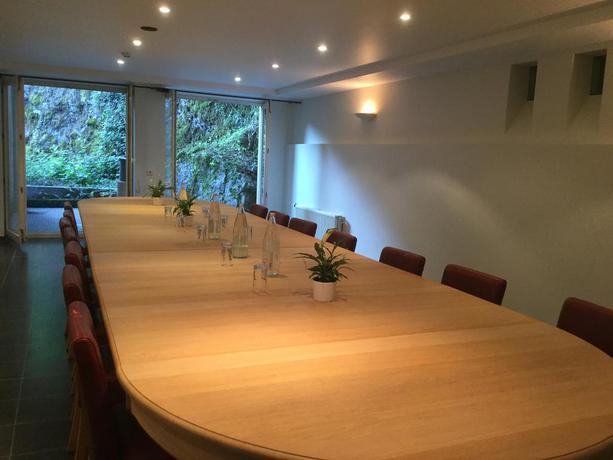 Imagen de los interiores del Hotel Cote Cour. Foto 5