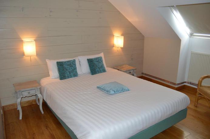 Imagen de la habitación del Hotel Cote Cour. Foto 4