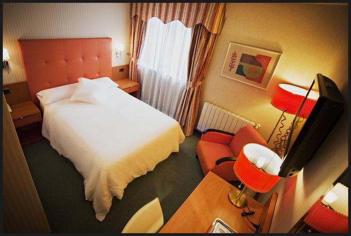 Imagen de la habitación del Hotel Coto Real. Foto 8