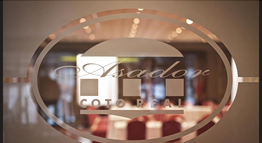 Imagen del bar/restaurante del Hotel Coto Real. Foto 4