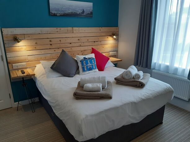 Imagen de la habitación del Hotel Cotswold Aparthotel. Foto 16