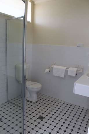 Imagen de la habitación del Hotel Cotswold Gardens. Foto 5