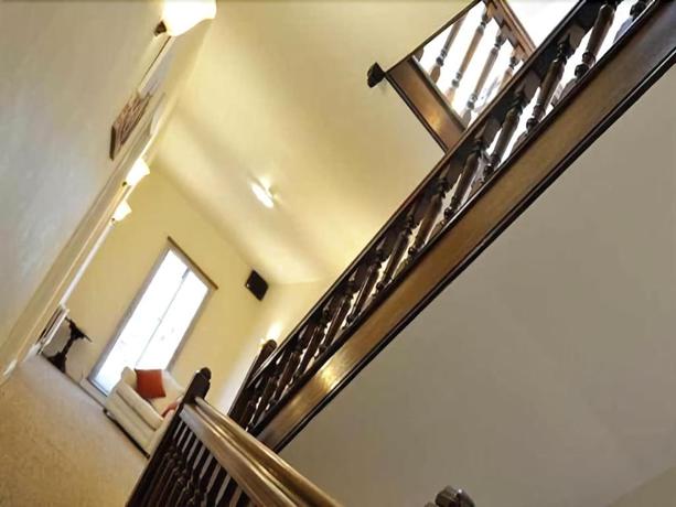 Imagen de los interiores del Hotel Cotswold Gateway. Foto 11