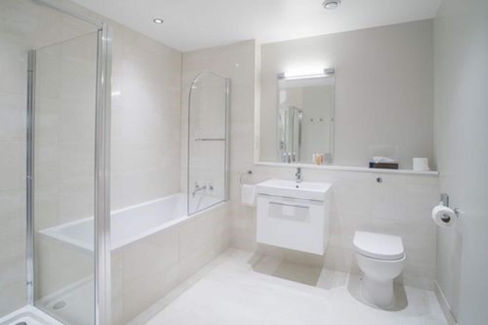 Imagen de la habitación del Hotel Cotswolds and Spa. Foto 13