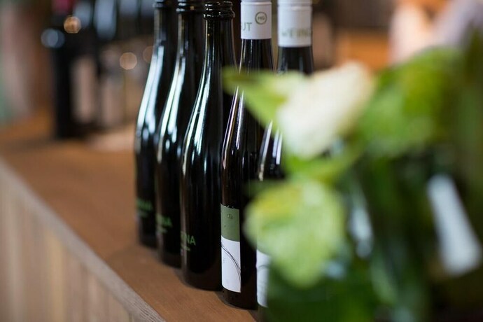 Imagen del bar/restaurante del Hotel Cottage Ekara. Foto 29