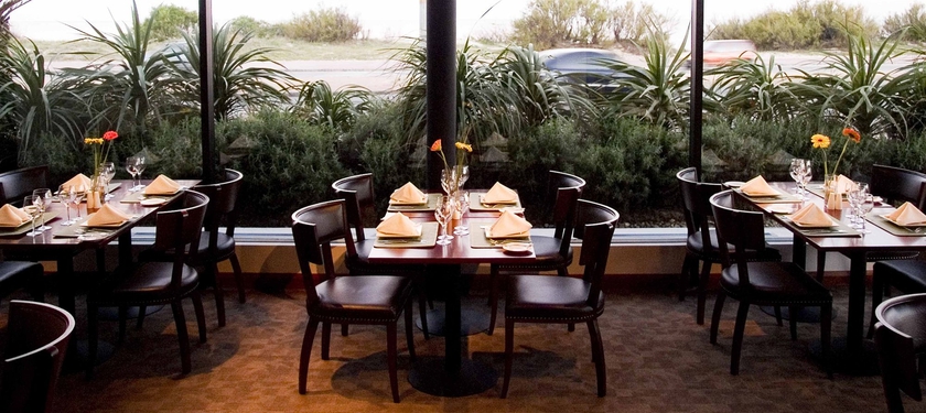 Imagen del bar/restaurante del Hotel Cottage. Foto 4