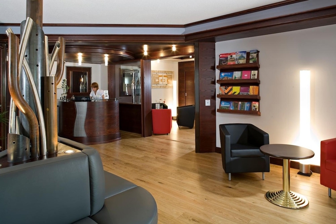 Imagen de los interiores del Hotel Cottage Logis -restaurant. Foto 15
