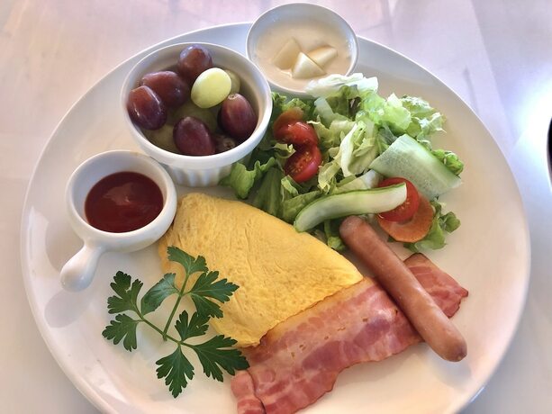 Imagen del bar/restaurante del Hotel Cottage MAKAI. Foto 11